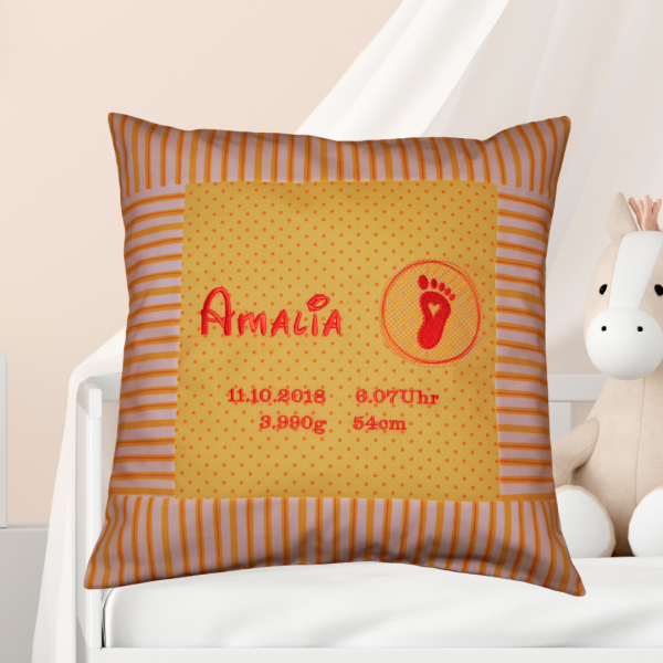 Kissenhülle mit Name + Datum + Herz + Krone bestickt 40x40 cm